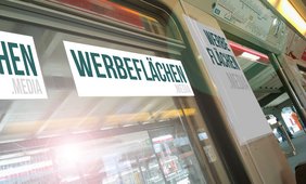 Bahnwerbung